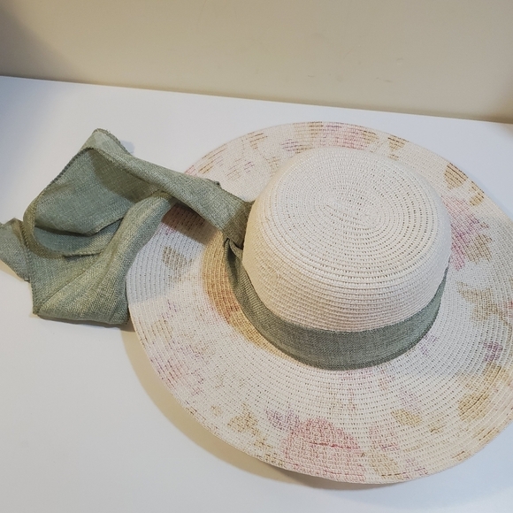 Diamond Dotz at Home  100% Paper hat - Picture 3 of 12